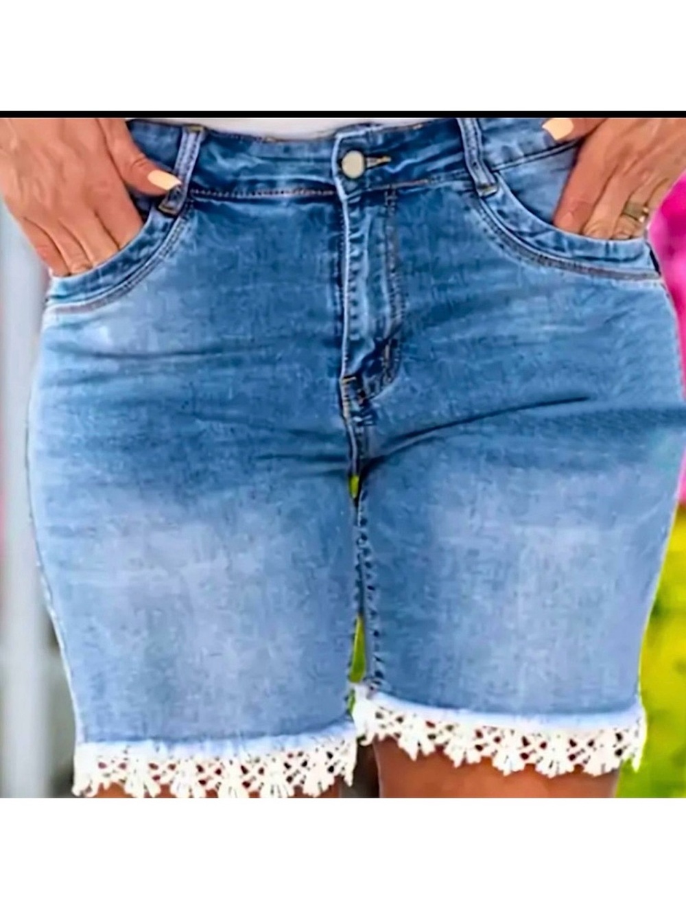 New blue jean Bermudas with lace trim Sz.L